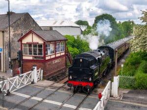 Travel and transport links in Ramsbottom